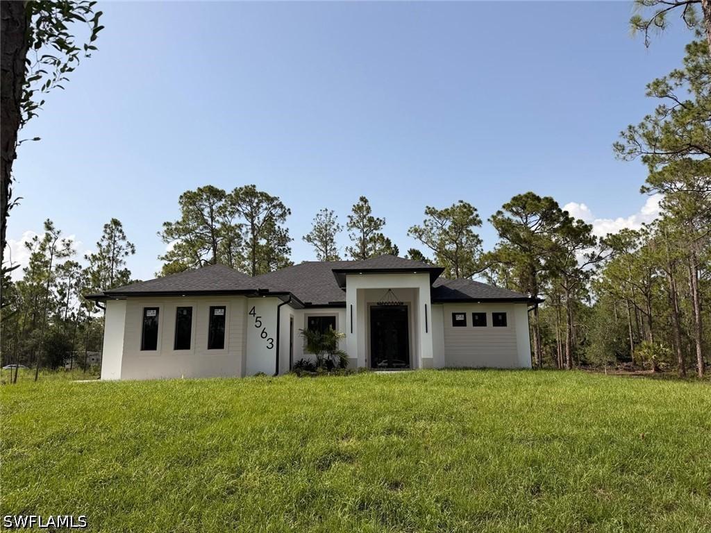 4563 45th Ave., Naples, FL 34120