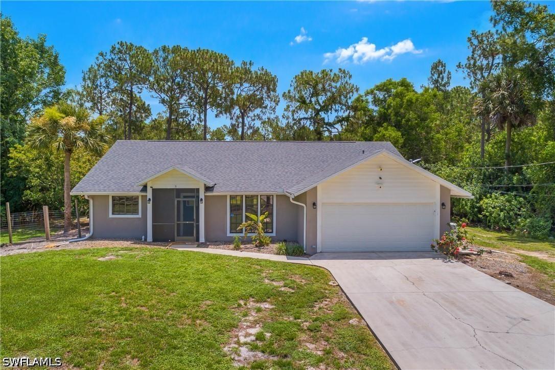 2240 19th St., Naples, FL 34117