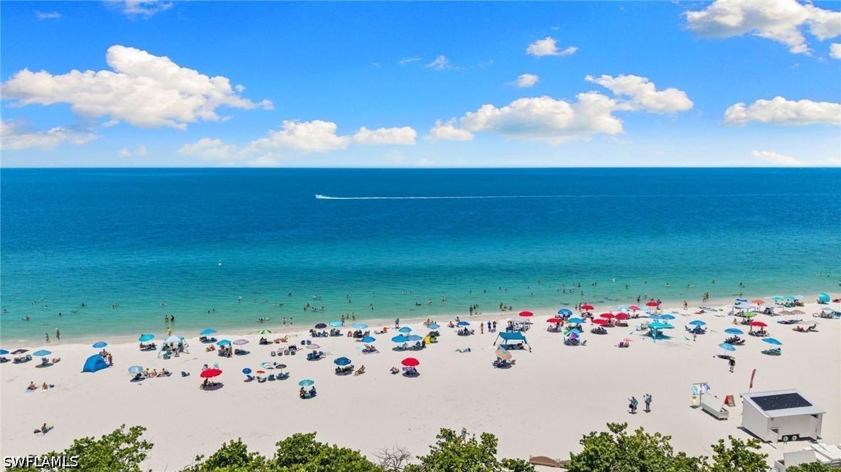 715 106th Ave., Naples, FL 34108