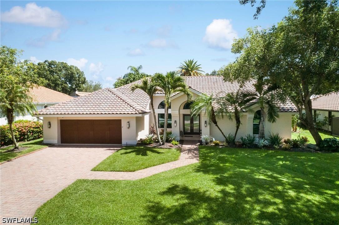 196 Monterey Dr., Naples, FL 34119