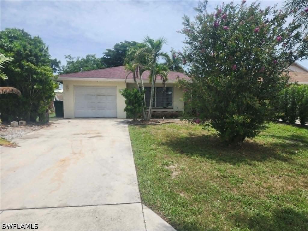 804 92nd Ave., Naples, FL 34108