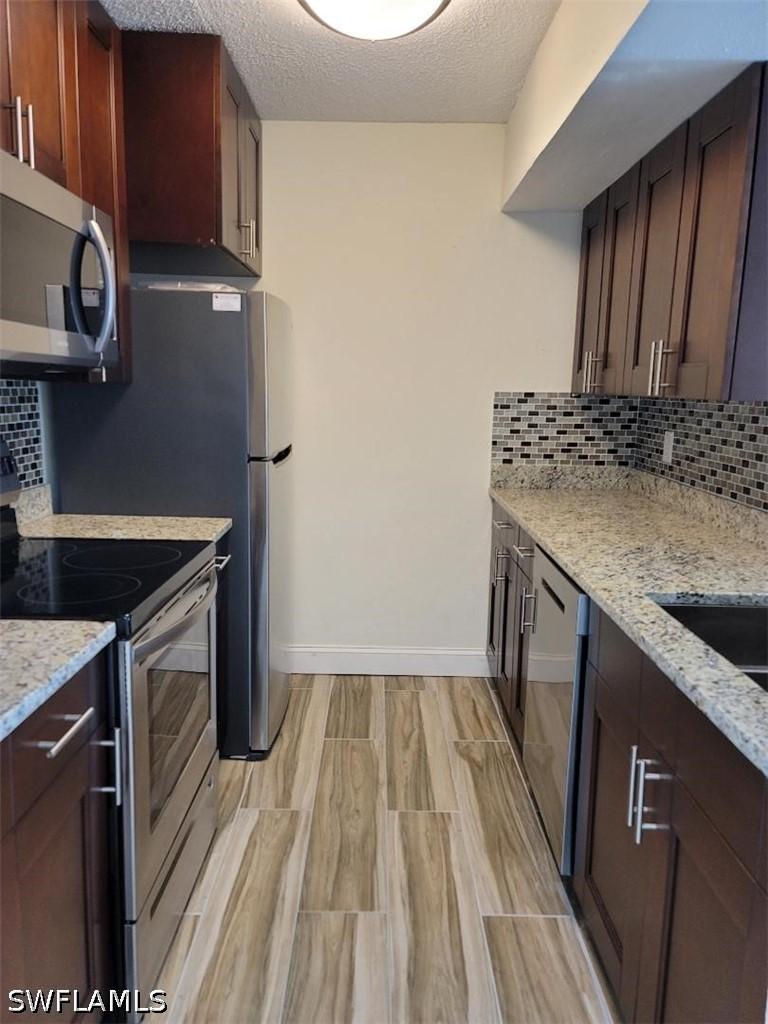 190 Santa Clara Dr. #190-4, Naples, FL 34104