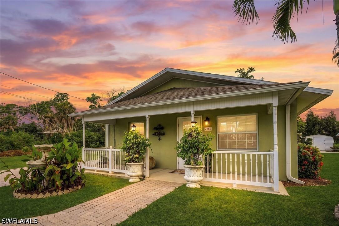 2385 Sunset Ave., Naples, FL 34112