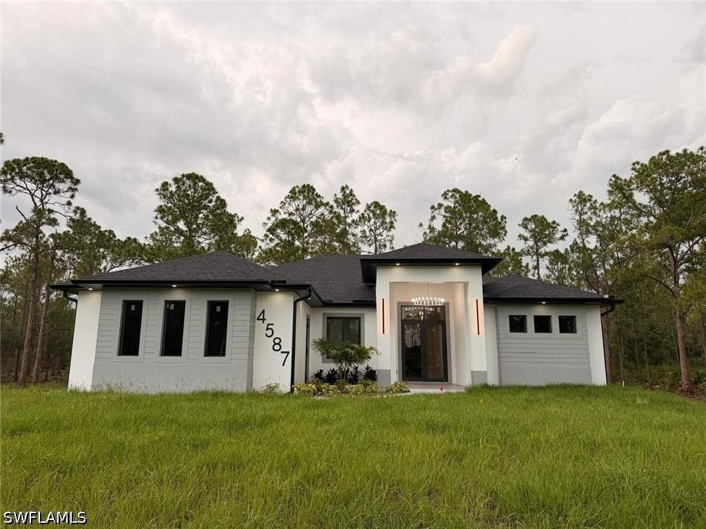 4587 45th Ave., Naples, FL 34120