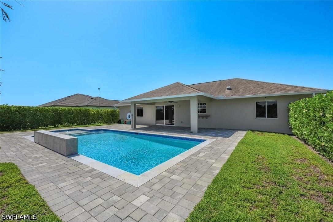 3857 39th Ave., Naples, FL 34120