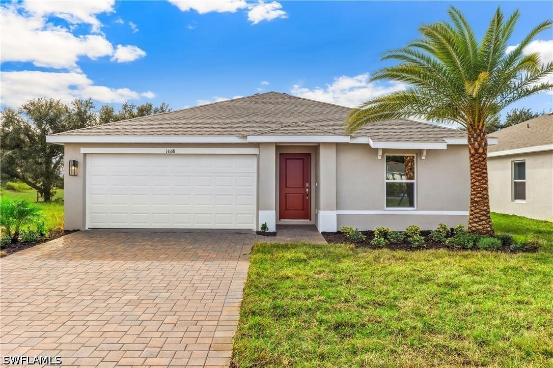 378 Radiant Sun Ln., Lehigh Acres, FL 33936