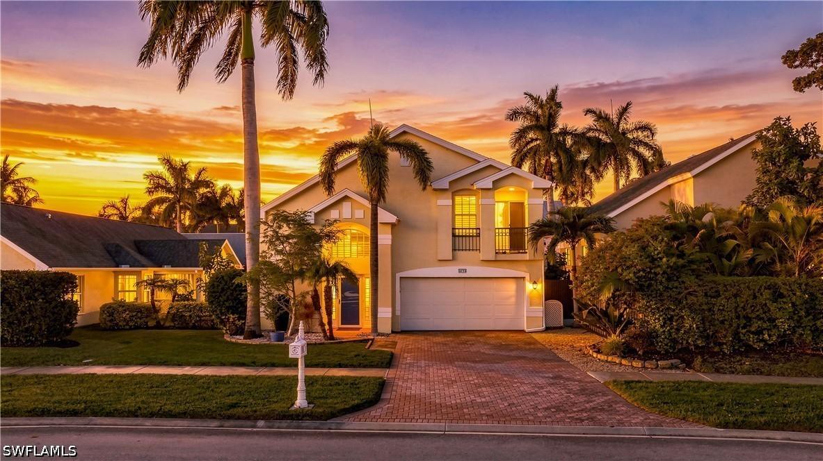 3570 Kent Dr., Naples, FL 34112