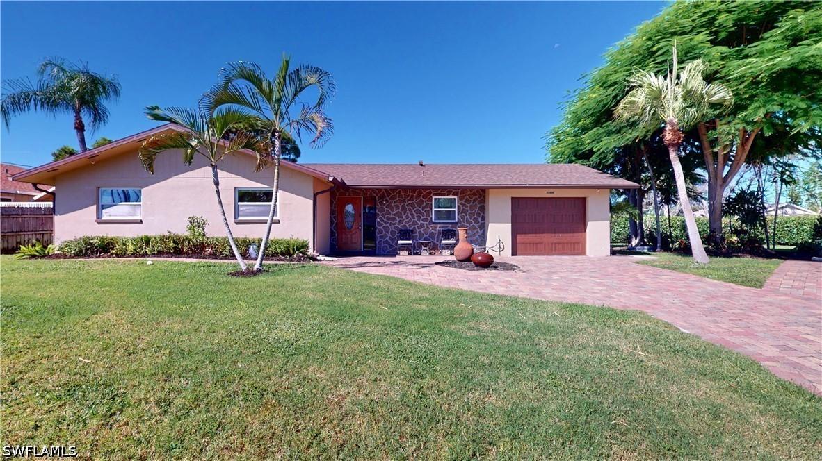 27514 Playa Del Rey Ln., Bonita Springs, FL 34135