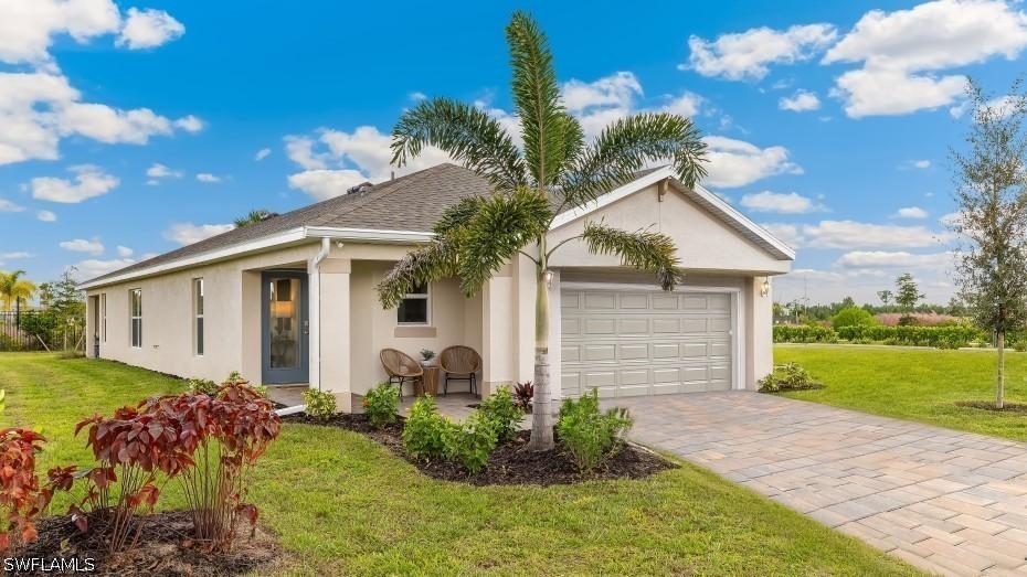 2687 Star Coral Dr., North Fort Myers, FL 33903