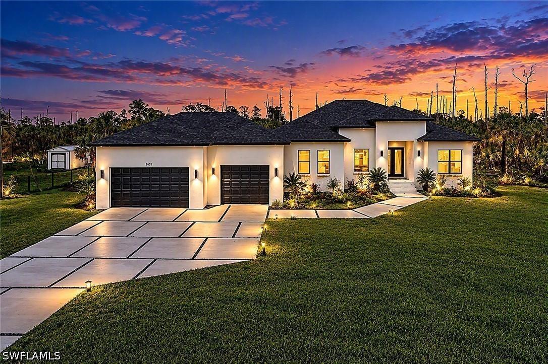 2633 22nd Ave., Naples, FL 34117