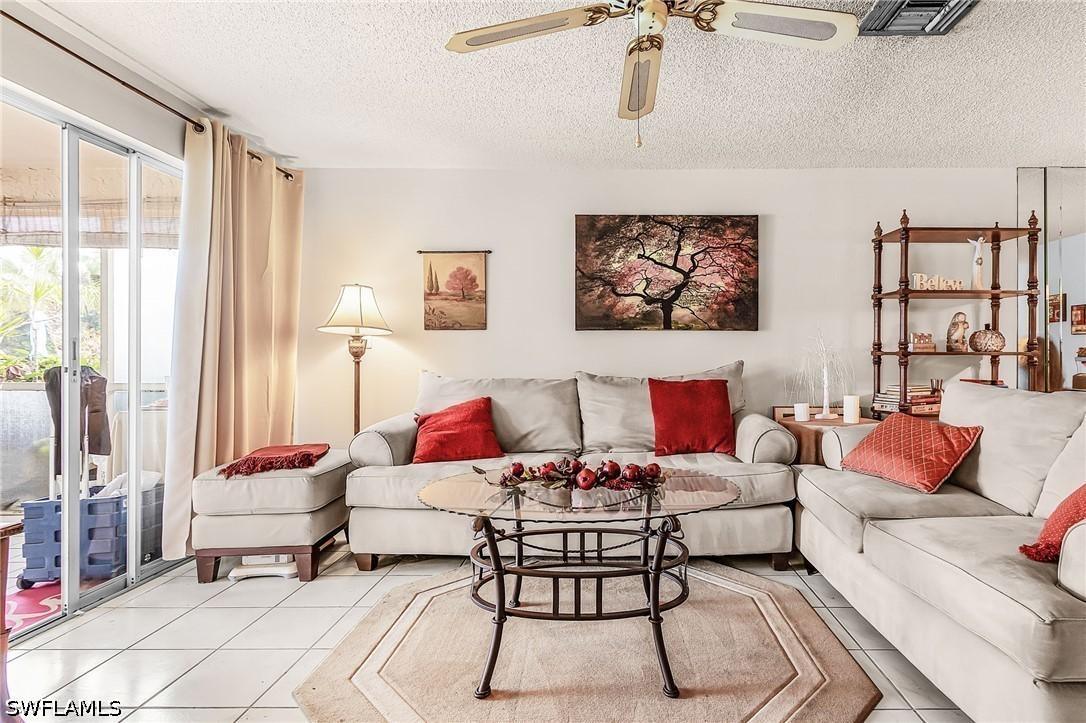 5579 Rattlesnake Hammock Rd. #B9, Naples, FL 34113