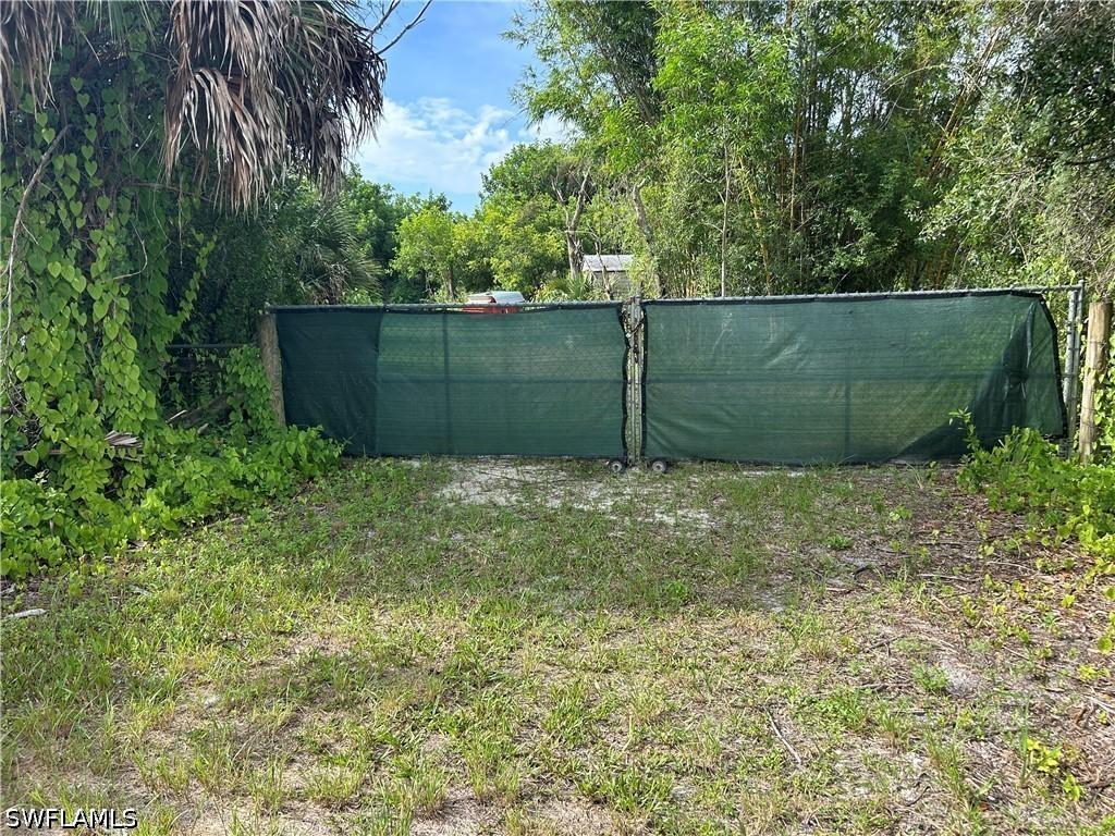 1070 Limpkin Rd., Naples, FL 34120