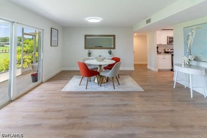 96 Glades Blvd. #513, Naples, FL 34112