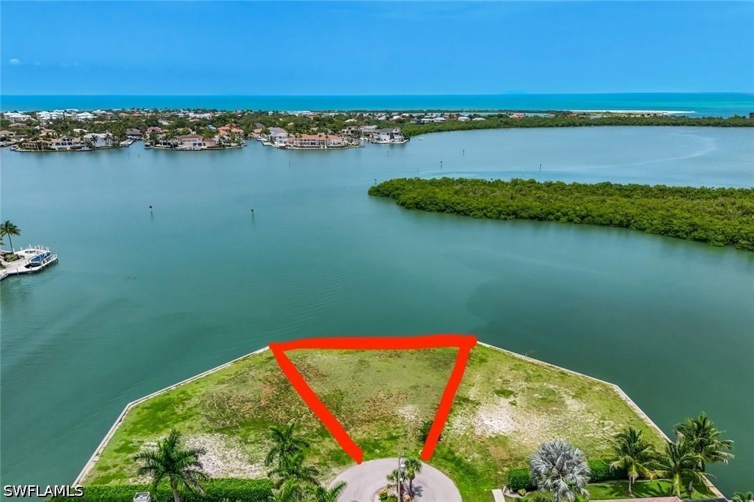 620 Rockport Ct., Marco Island, FL 34145