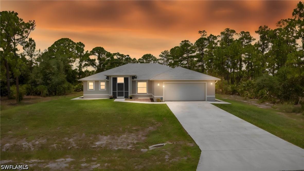 611 Truman Ave., Lehigh Acres, FL 33972