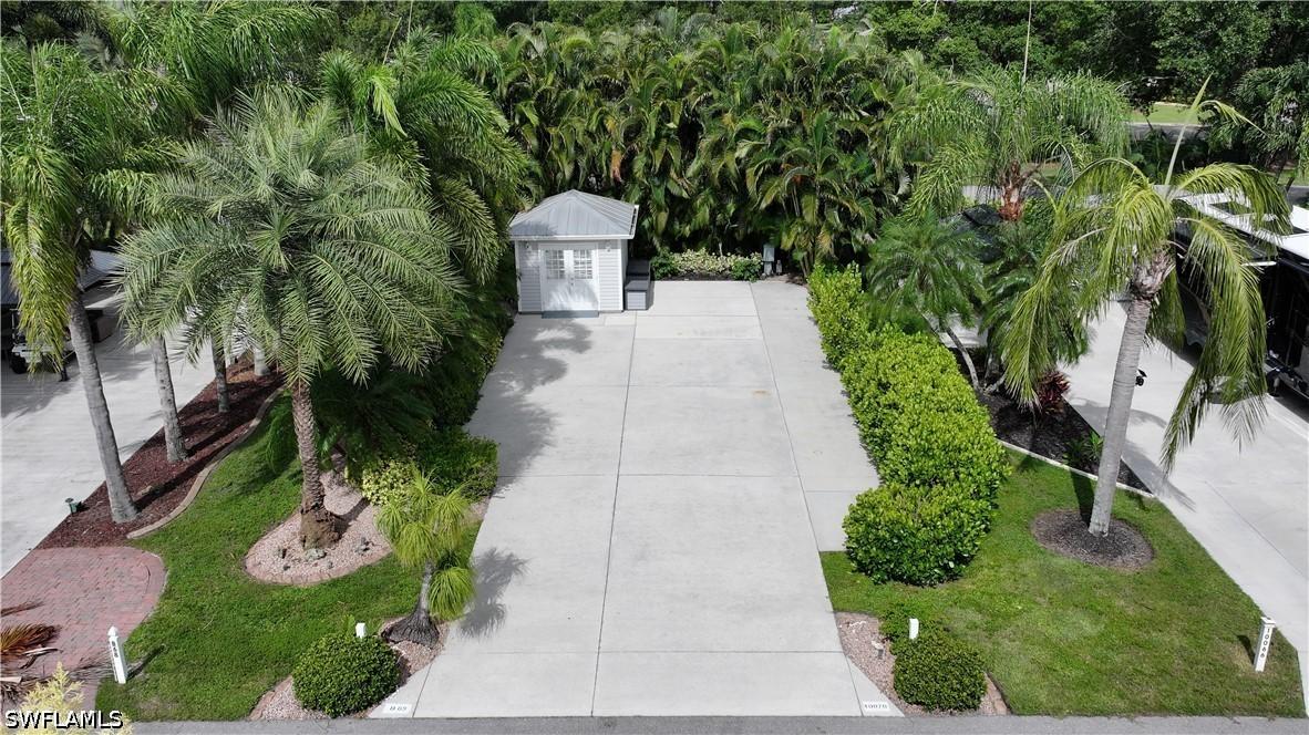 10070 Parkwood Dr., Fort Myers, FL 33905