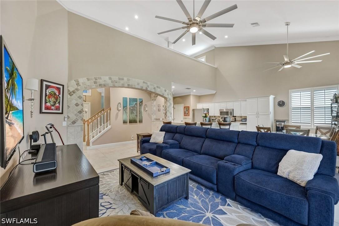 88 Burnt Pine Dr., Naples, FL 34119
