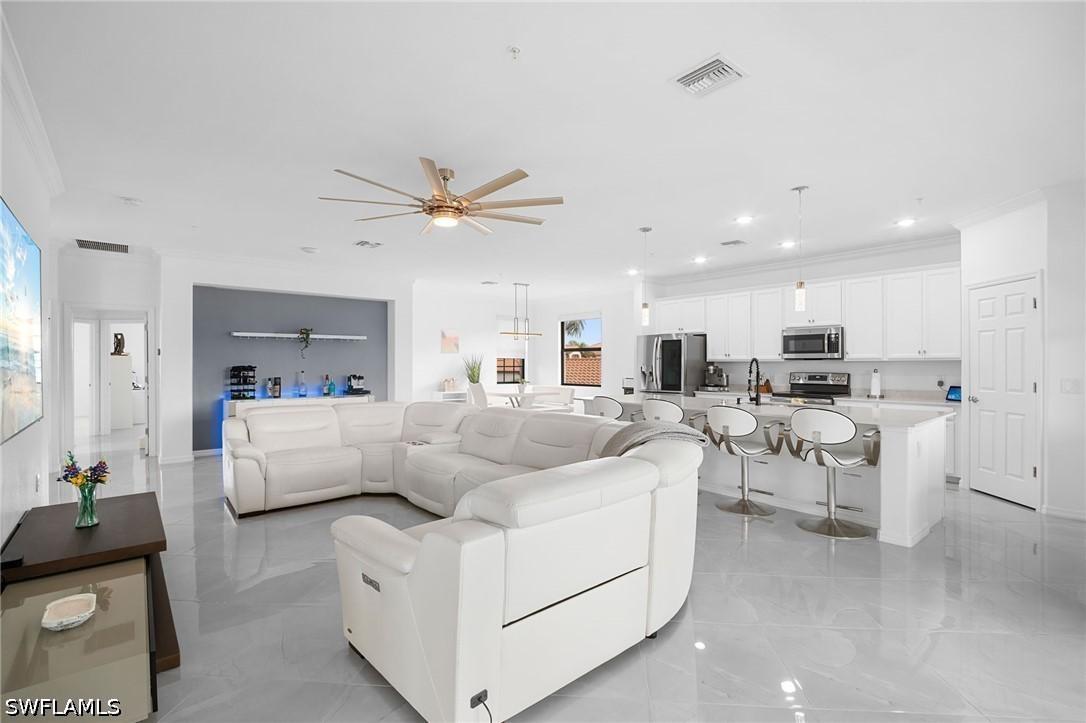 11879 Arboretum Run Dr. #201, Fort Myers, FL 33913