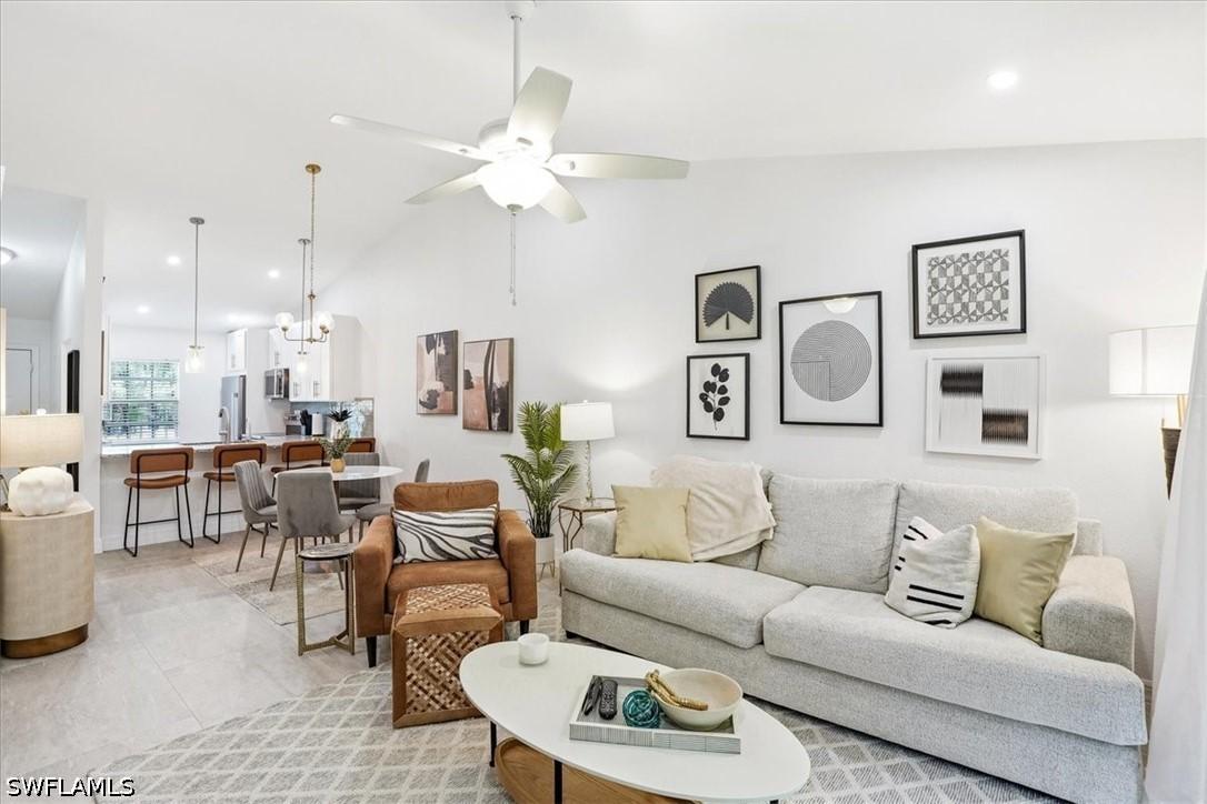 1714 Kings Lake Blvd. #202, Naples, FL 34112
