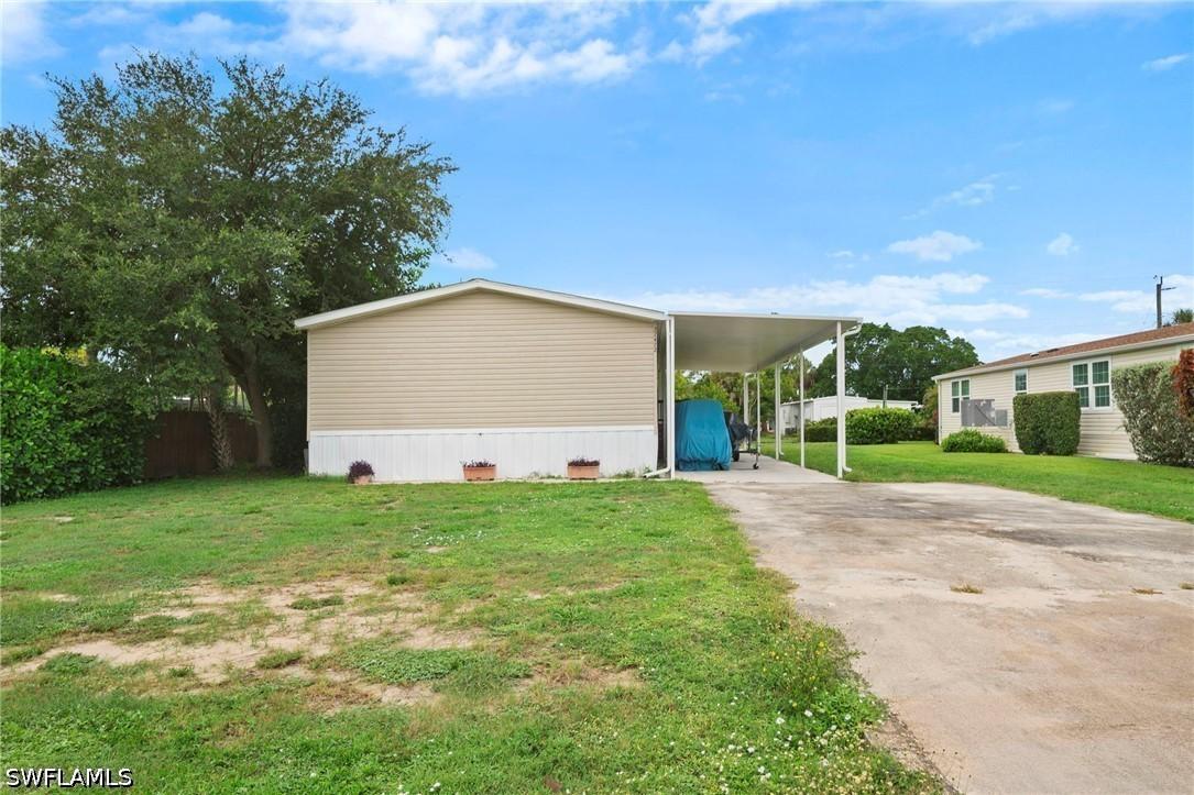 27472 Rue Viauv Ave., Bonita Springs, FL 34135