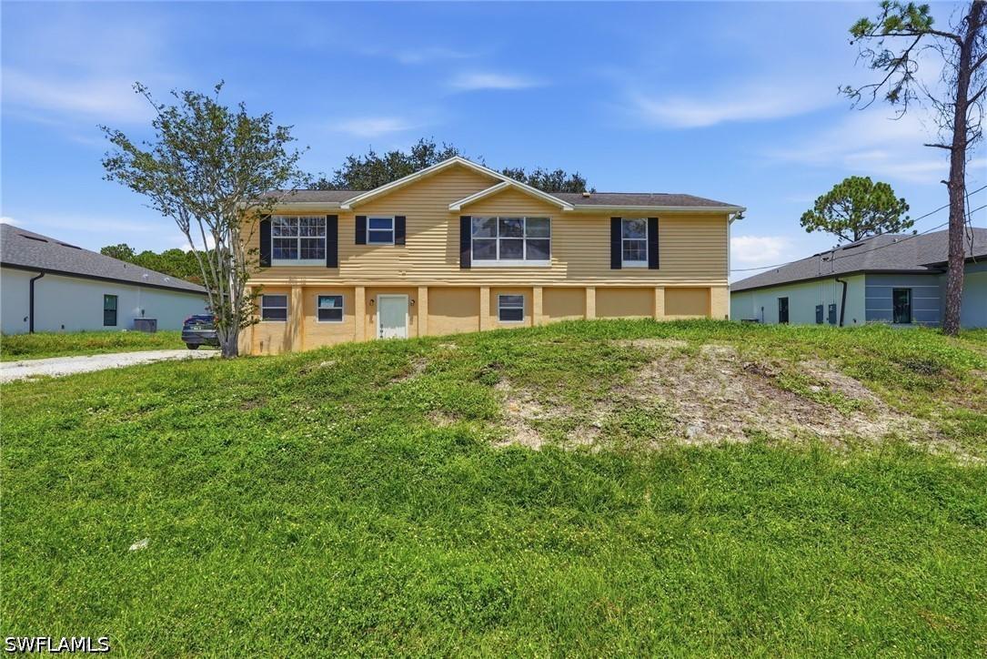 2216 Leda Ave., Lehigh Acres, FL 33973