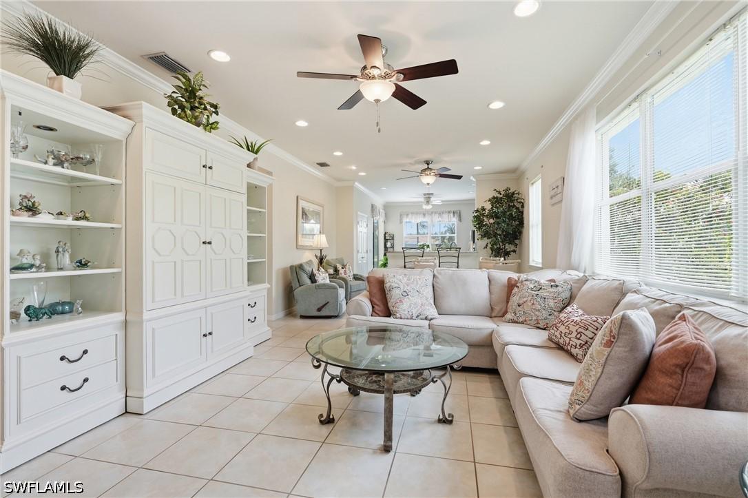 8433 Karina Ct., Naples, FL 34114