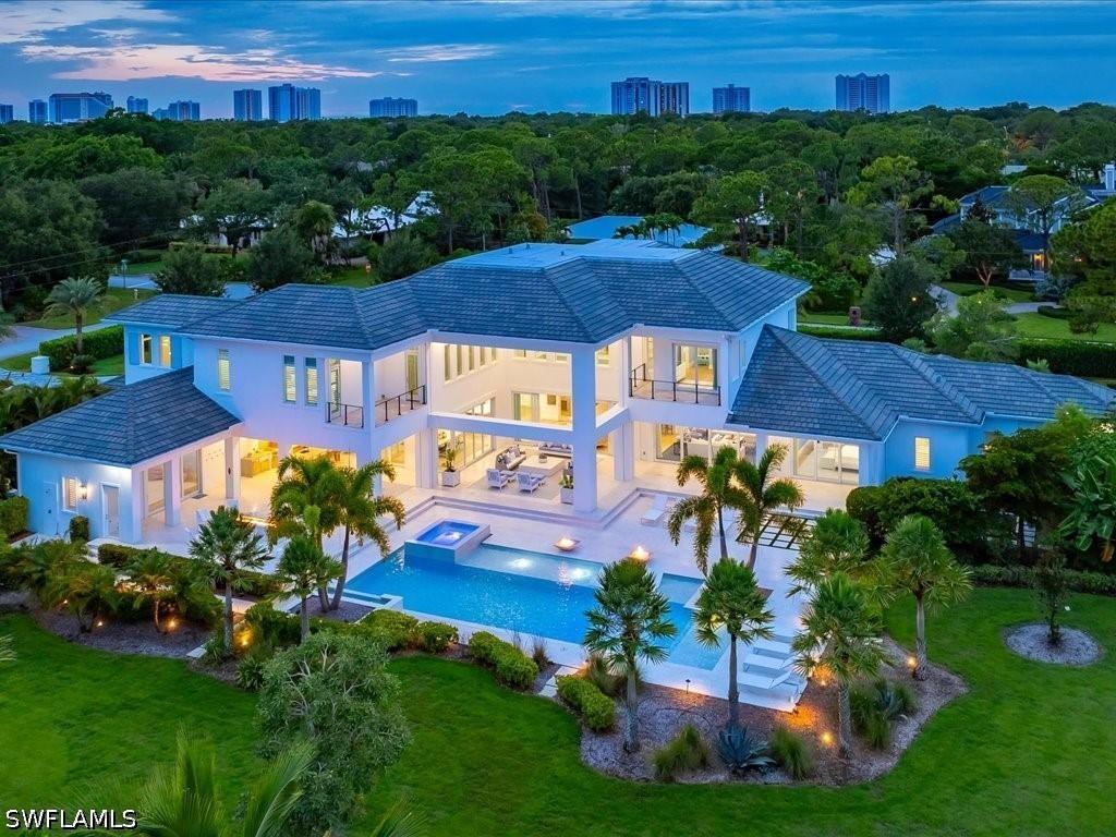 188 West St., Naples, FL 34108