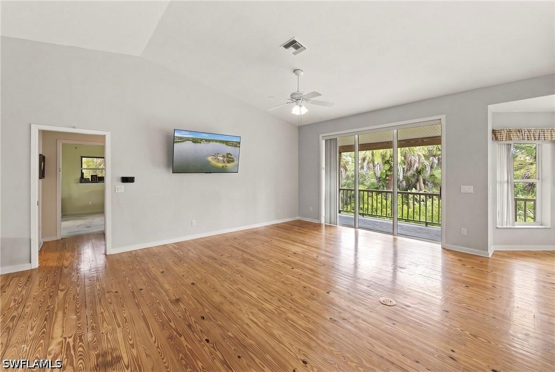 875 20th St., Naples, FL 34120