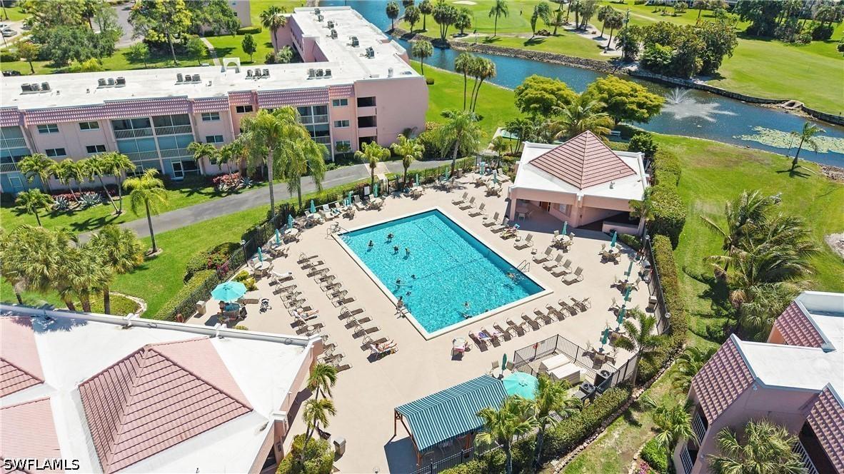 200 Forest Lakes Blvd. #109, Naples, FL 34105