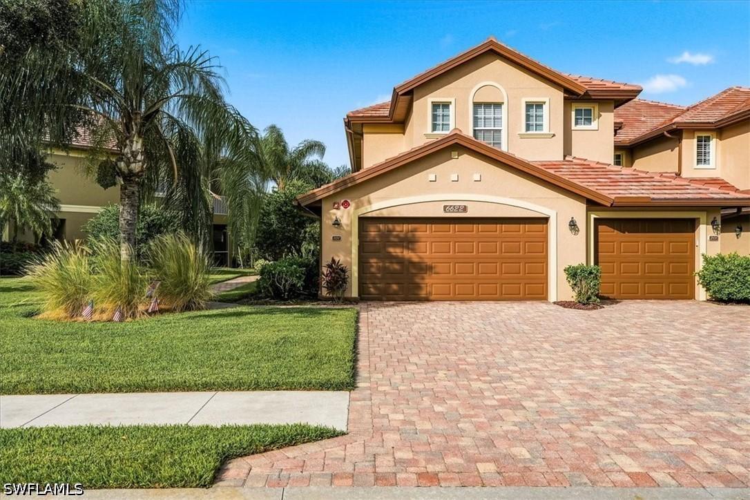 6622 Alden Woods Cir. #101, Naples, FL 34113