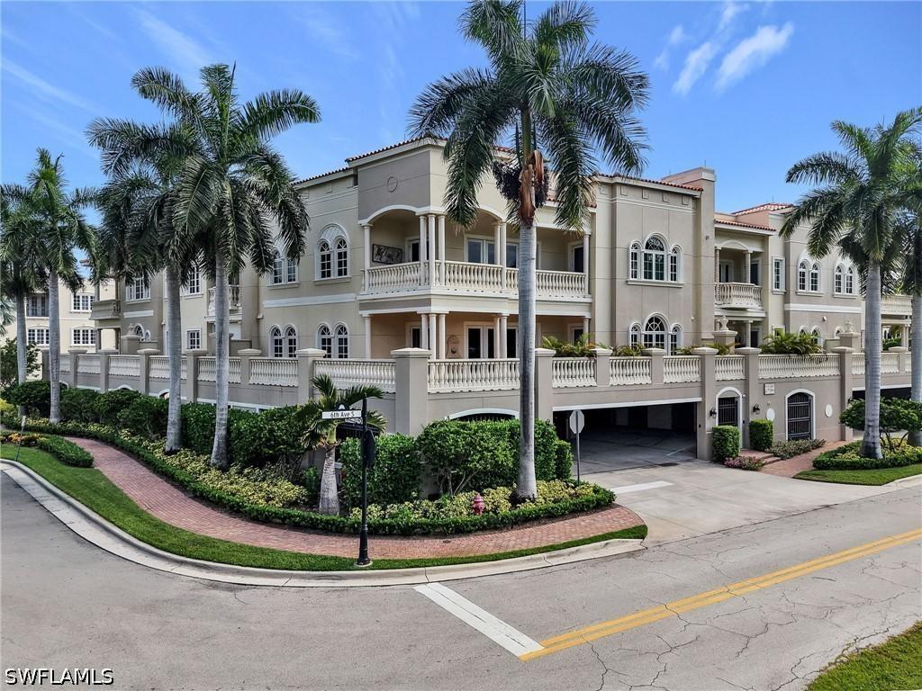625 6th Ave. #B301, Naples, FL 34102