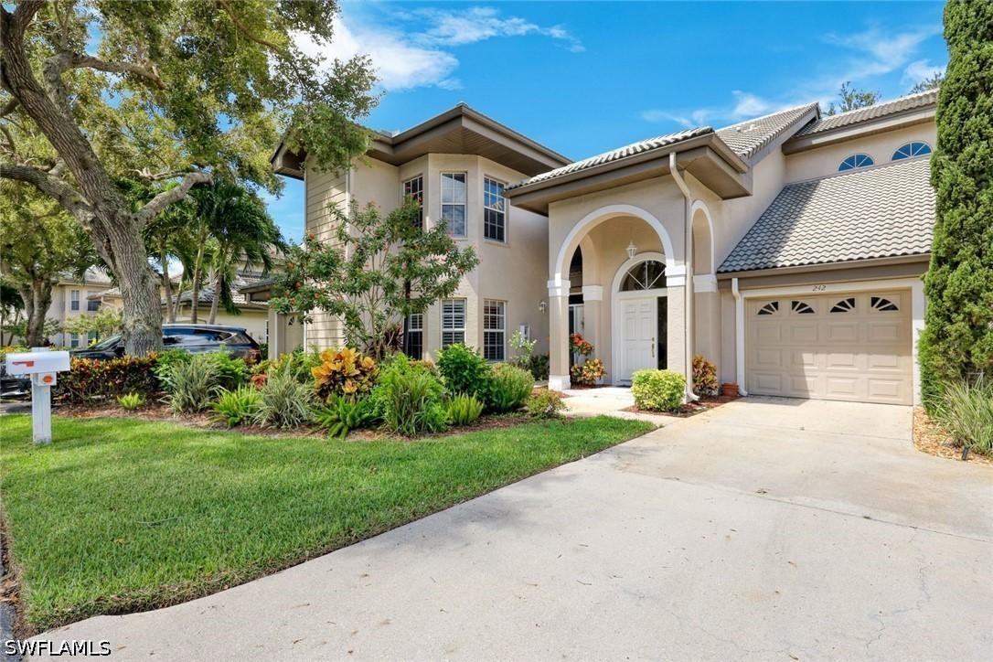 242 Via Perignon #9-3, Naples, FL 34119