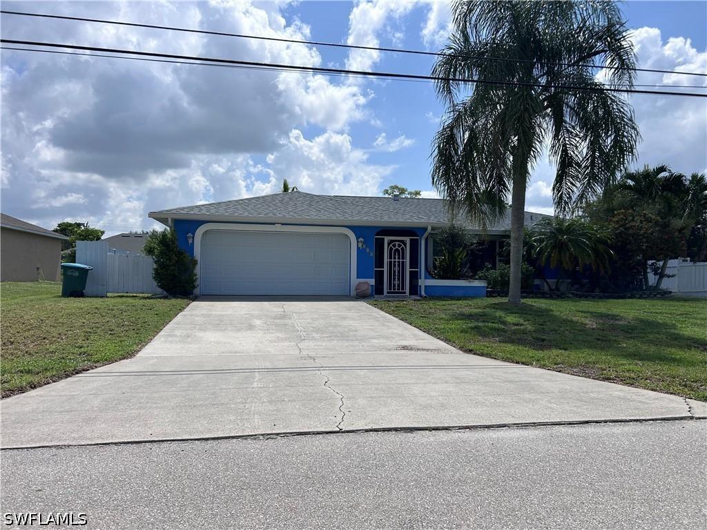 111 SE 4th Pl., Cape Coral, FL 33990
