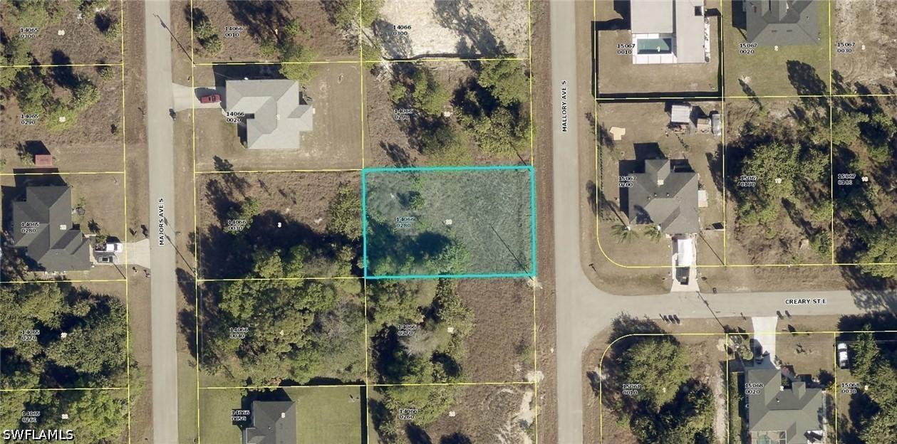 420 Mallory Ave., Lehigh Acres, FL 33974
