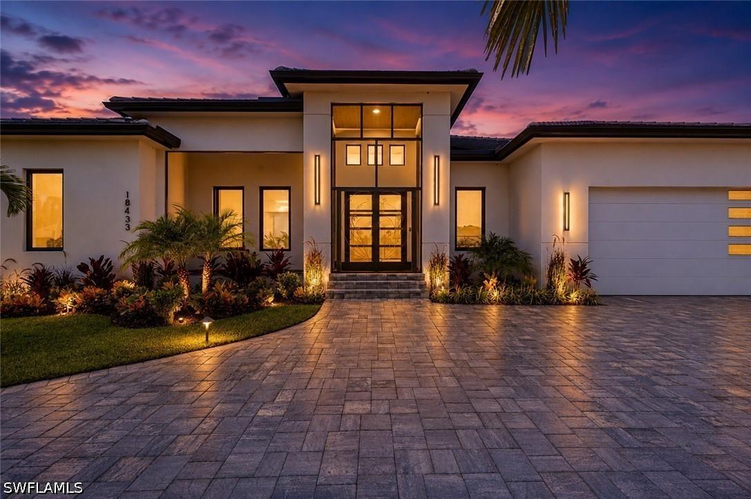 18433 Royal Hammock Blvd., Naples, FL 34114