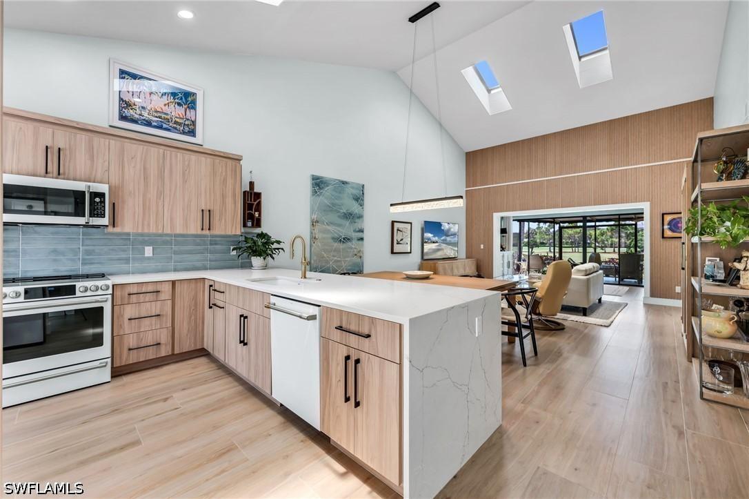 182 Bears Paw Tr. #67, Naples, FL 34105