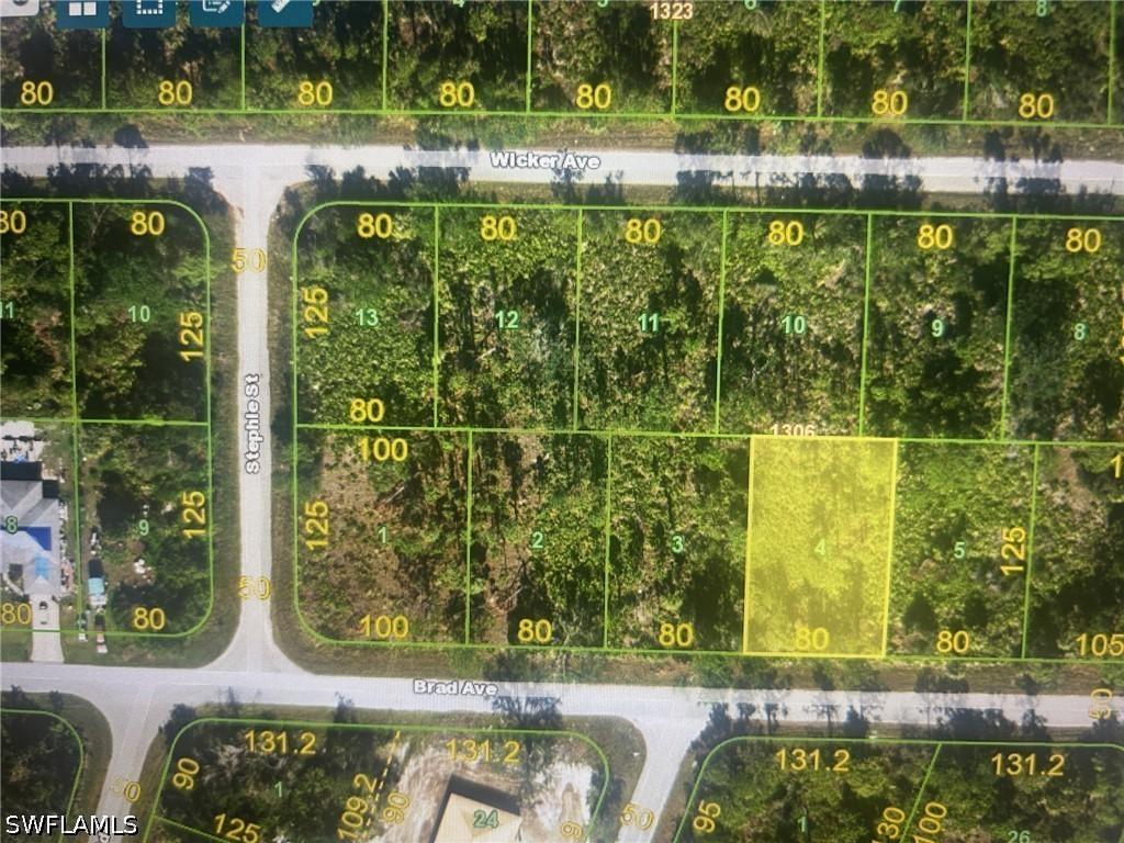 23294 Brad Ave., Port Charlotte, FL 33980