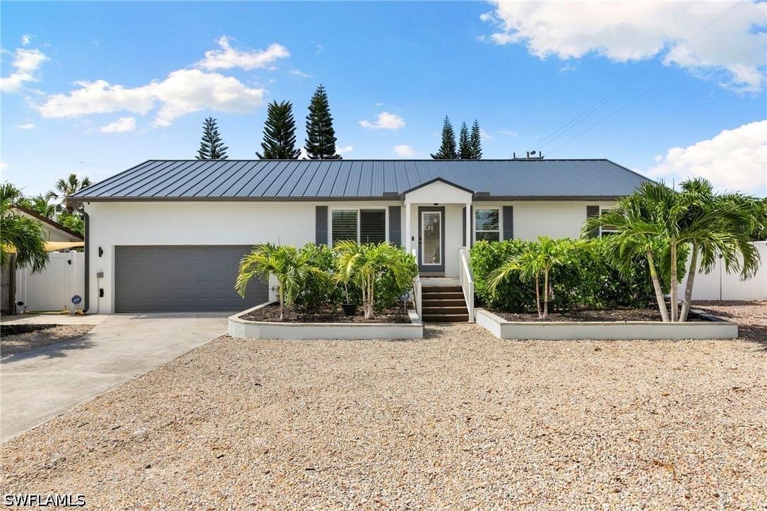 505 5th Ave., Marco Island, FL 34145