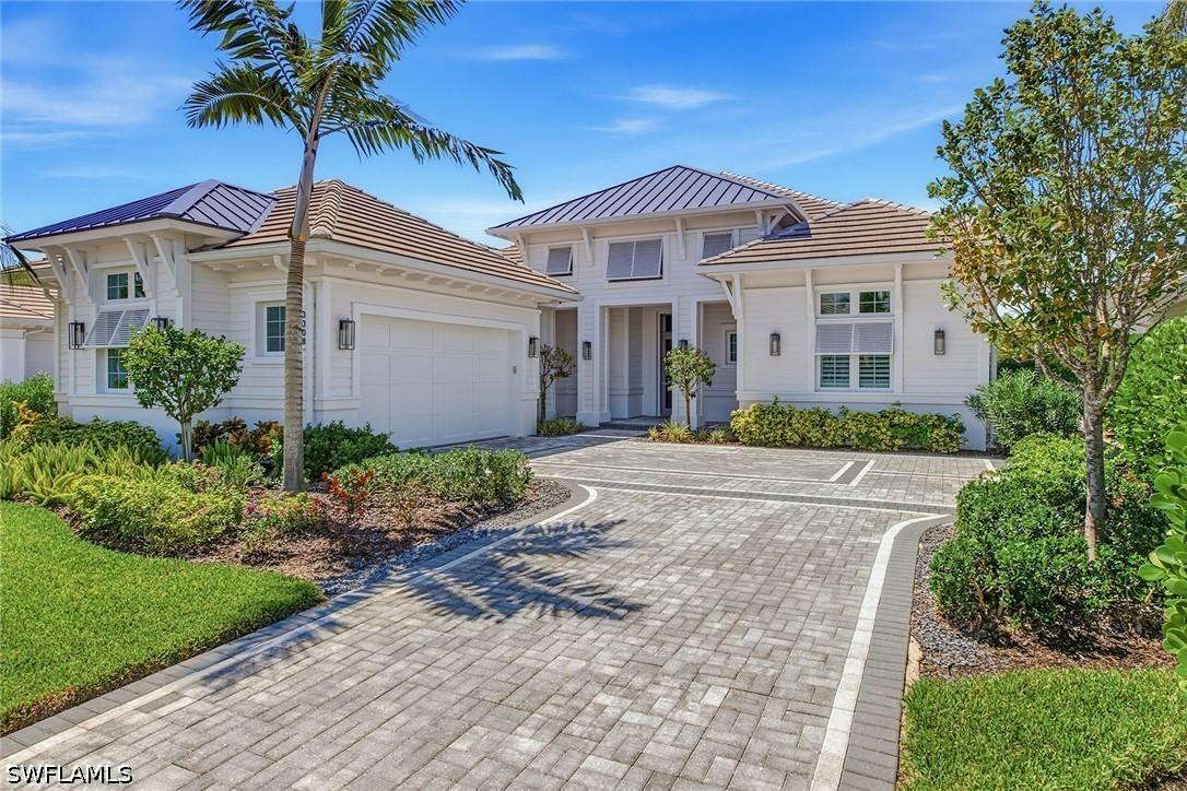 3308 Kumamoto Ln., Naples, FL 34114