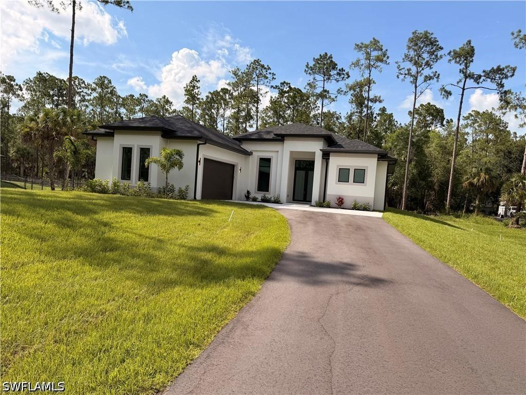 3359 6th Ave., Naples, FL 34117