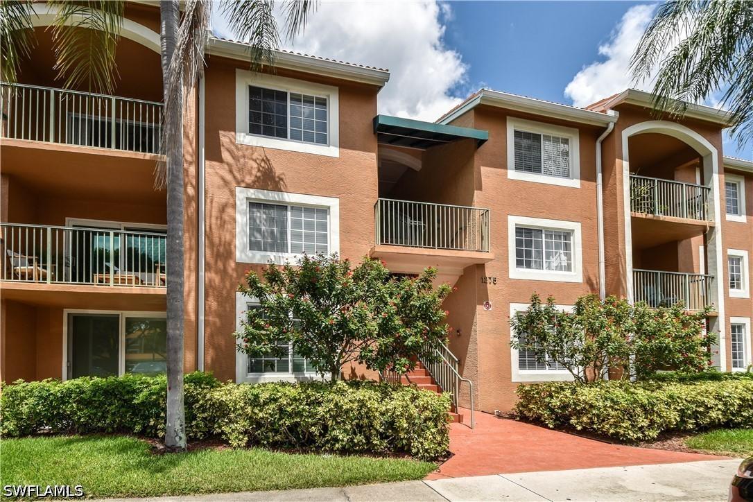 1275 Wildwood Lakes Blvd. #303, Naples, FL 34104