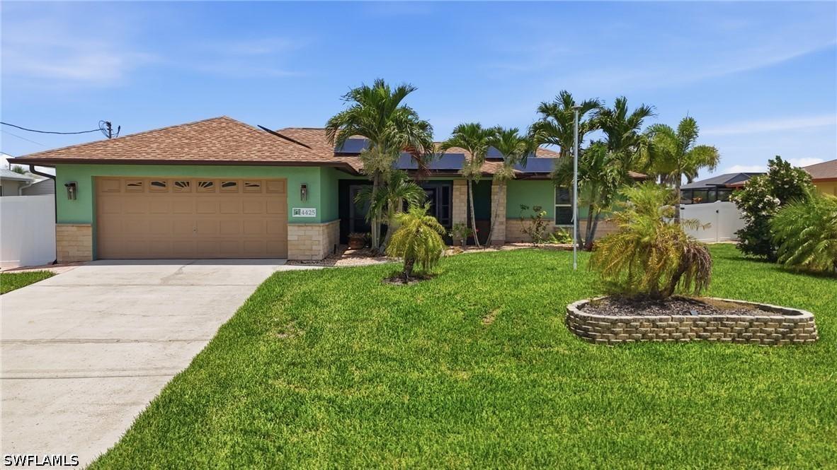 4425 SW 14th Pl., Cape Coral, FL 33914