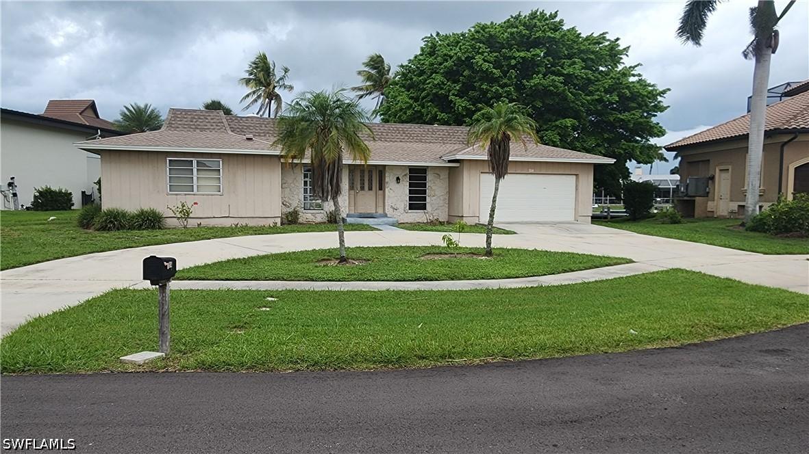 514 Antilles Ct., Marco Island, FL 34145