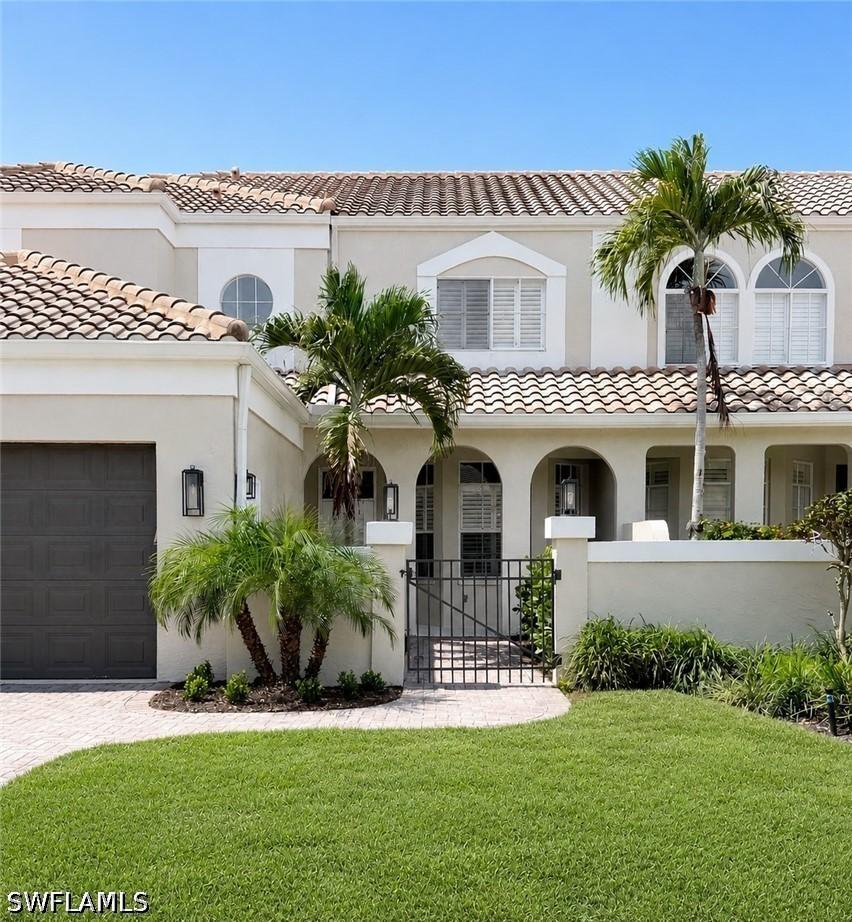 4872 W Boulevard Ct., Naples, FL 34103