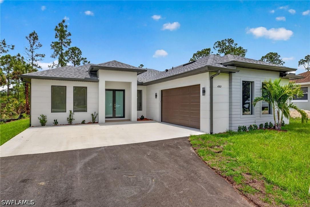 1433 10th Ave., Naples, FL 34120