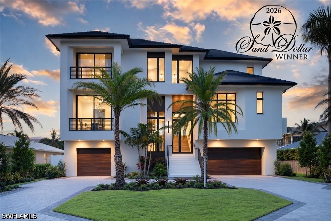 141 Channel Dr., Naples, FL 34108