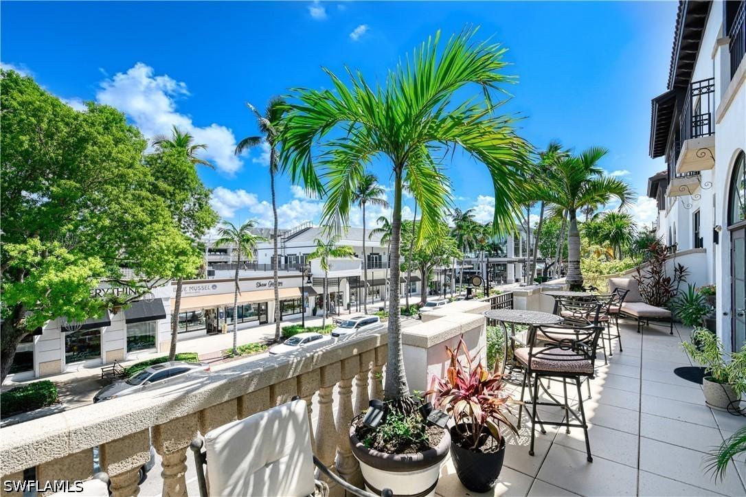 780 5th Ave. #203, Naples, FL 34102