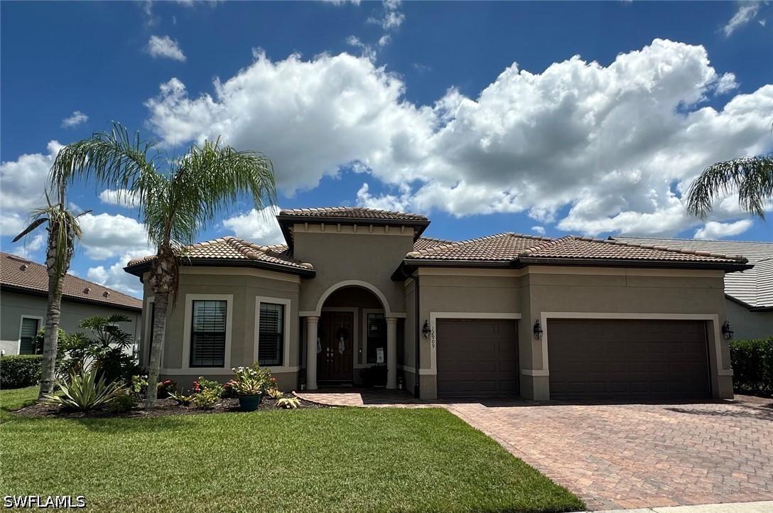 12909 Hadley Ct., Fort Myers, FL 33913