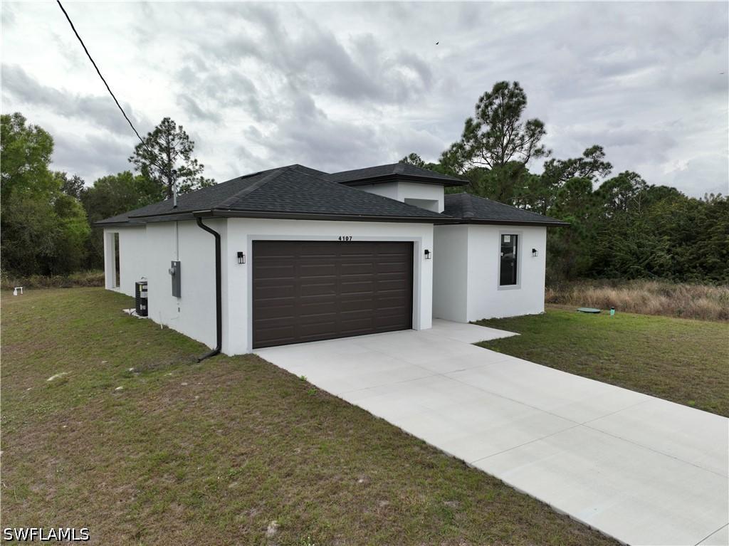 4107 13th St., Lehigh Acres, FL 33976