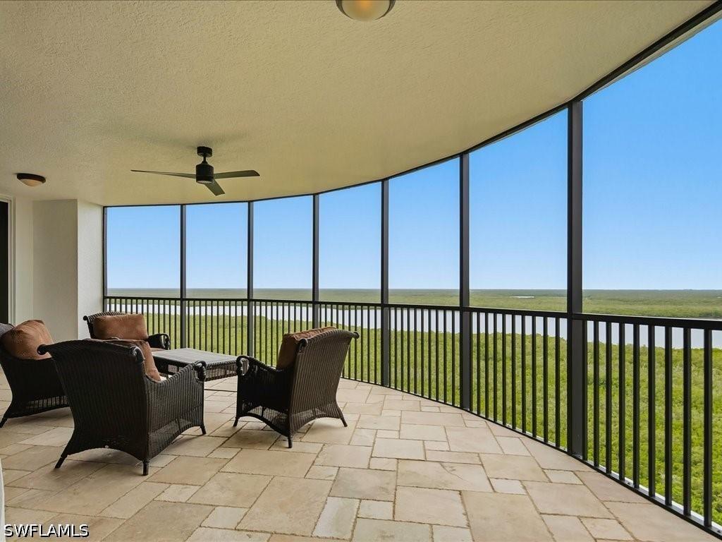 1050 Borghese Ln. #1004, Naples, FL 34114